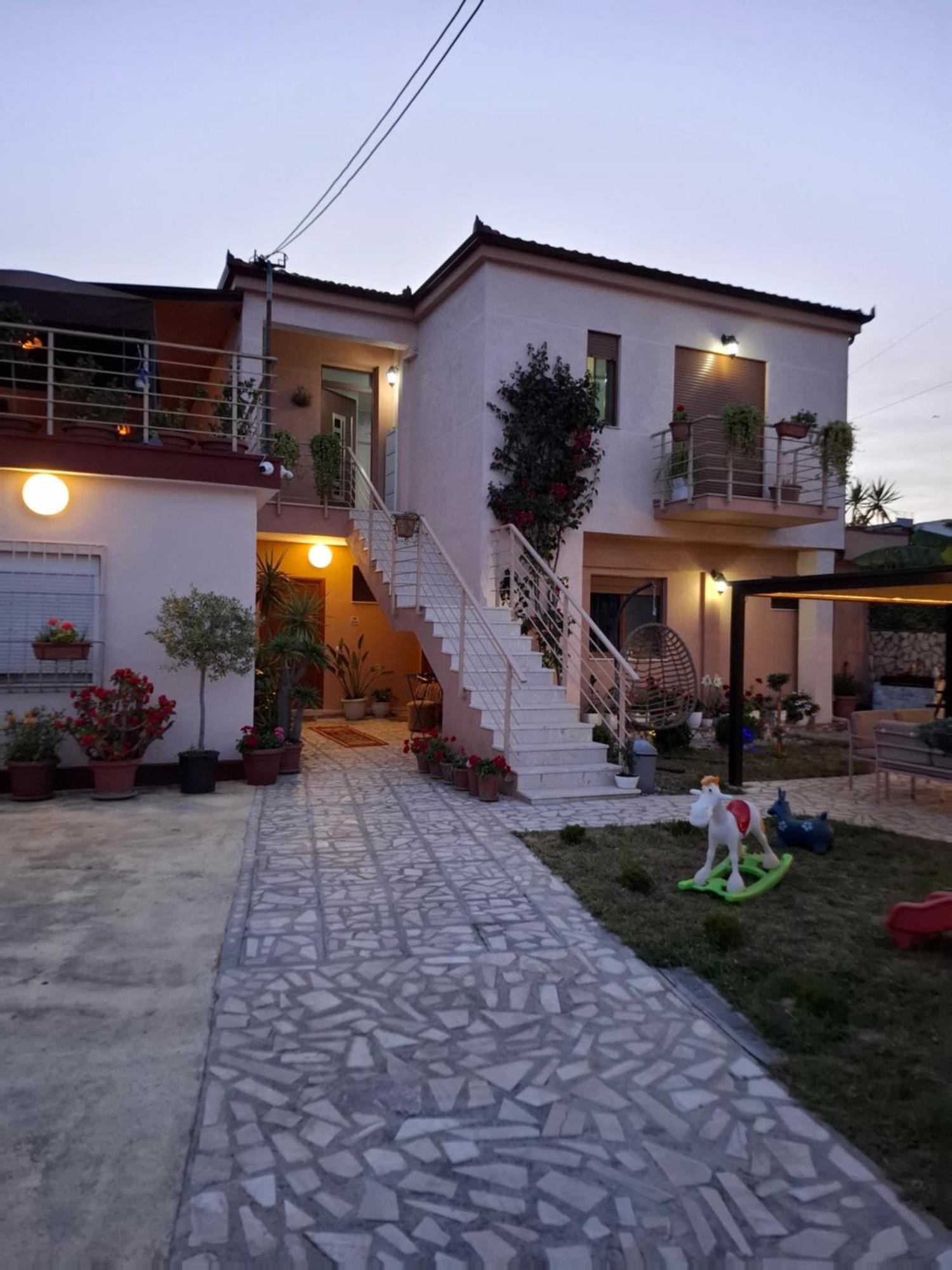Noar Vlorë